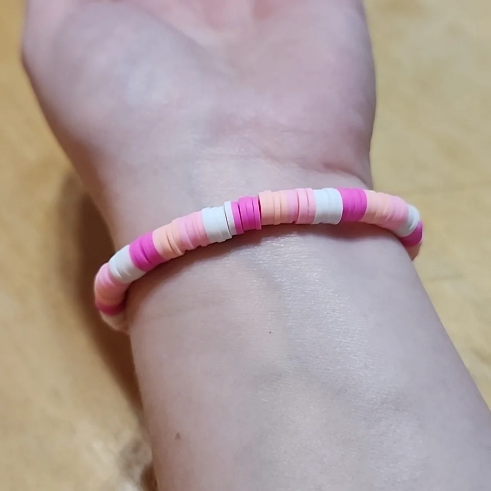Sold! Handmade Clay Bead Bracelet 🤍 - Picture 3 of 4